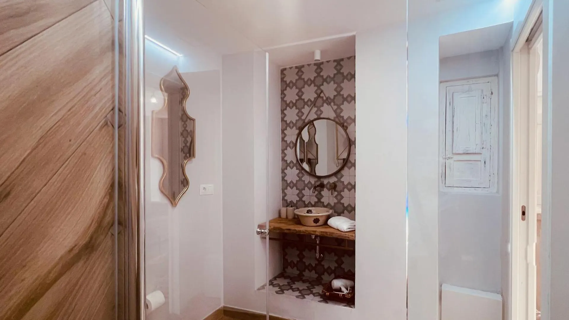 Tuguest Santa Paula Apartments 格拉纳达 0*,